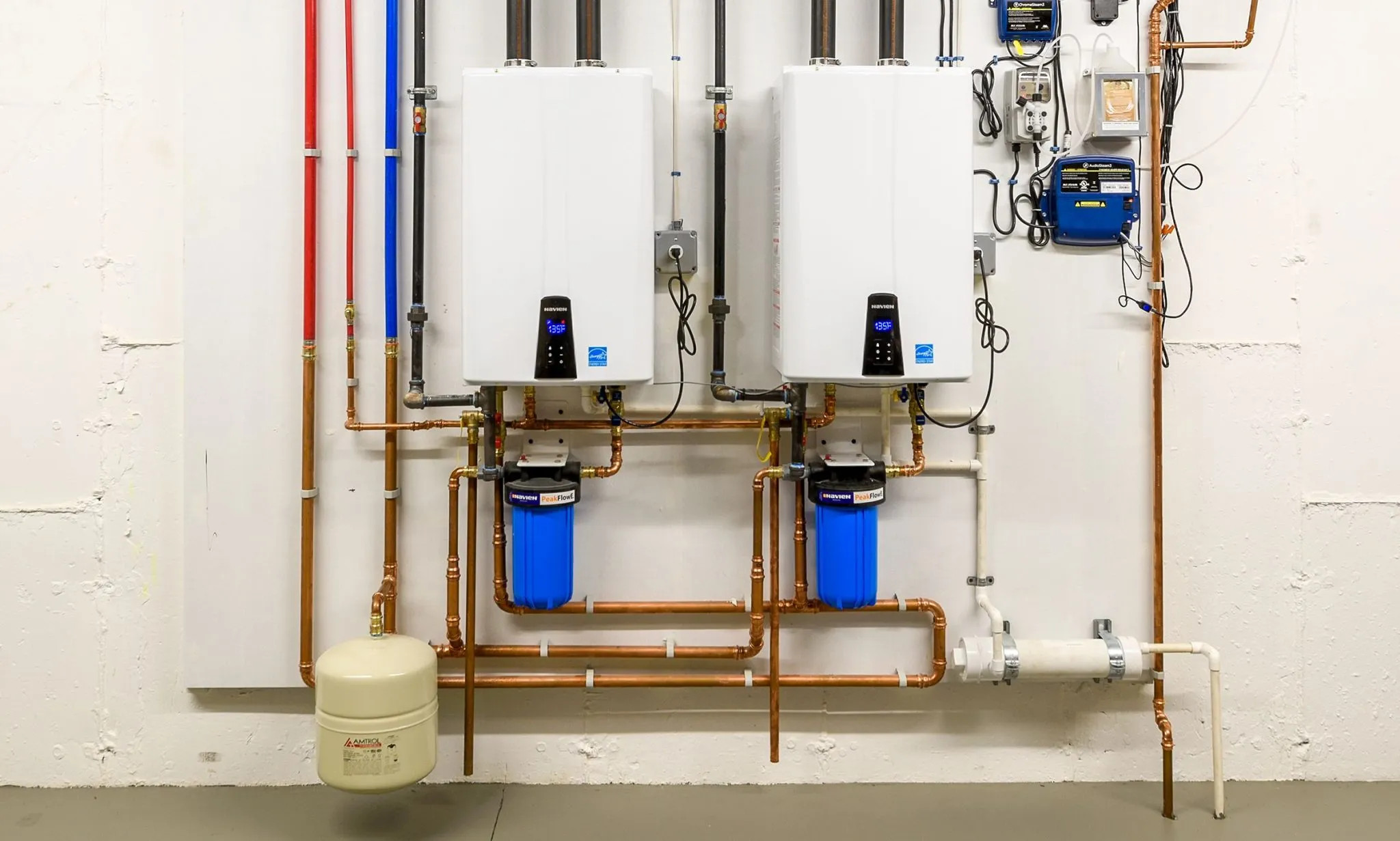 Guide to Tankless Water Heaters: Pros and Cons